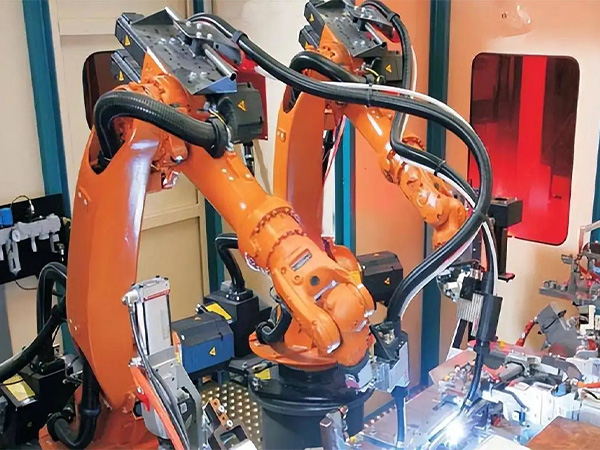 焊接机器人的操作流程介绍